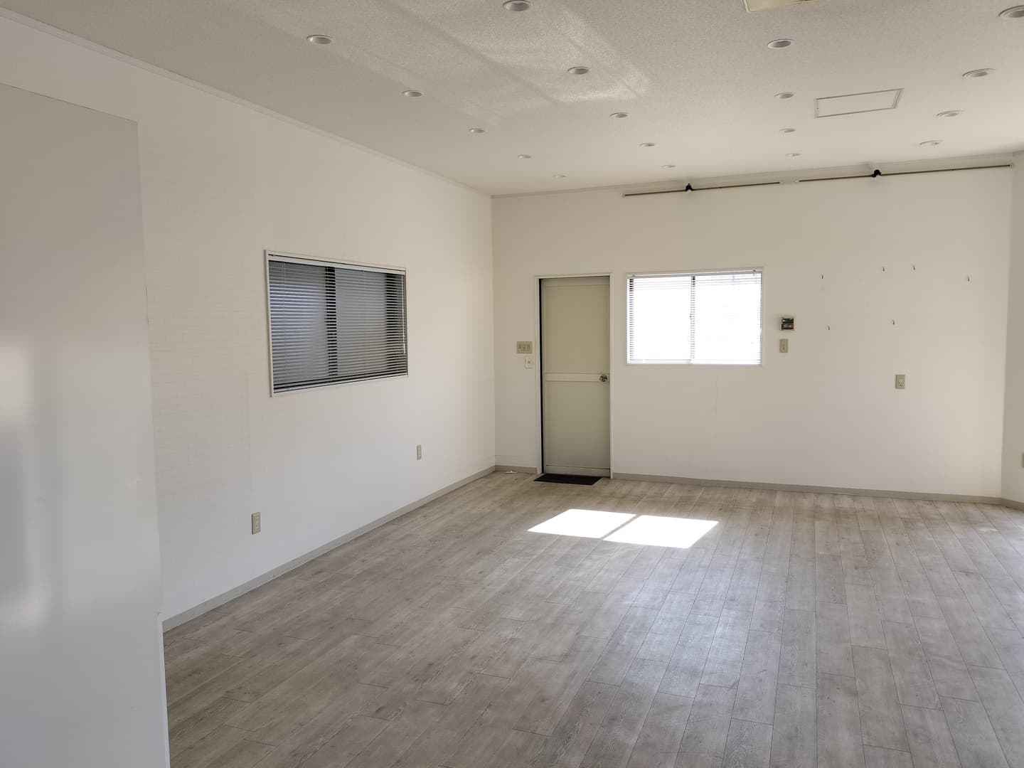 西八幡店舗・事務所